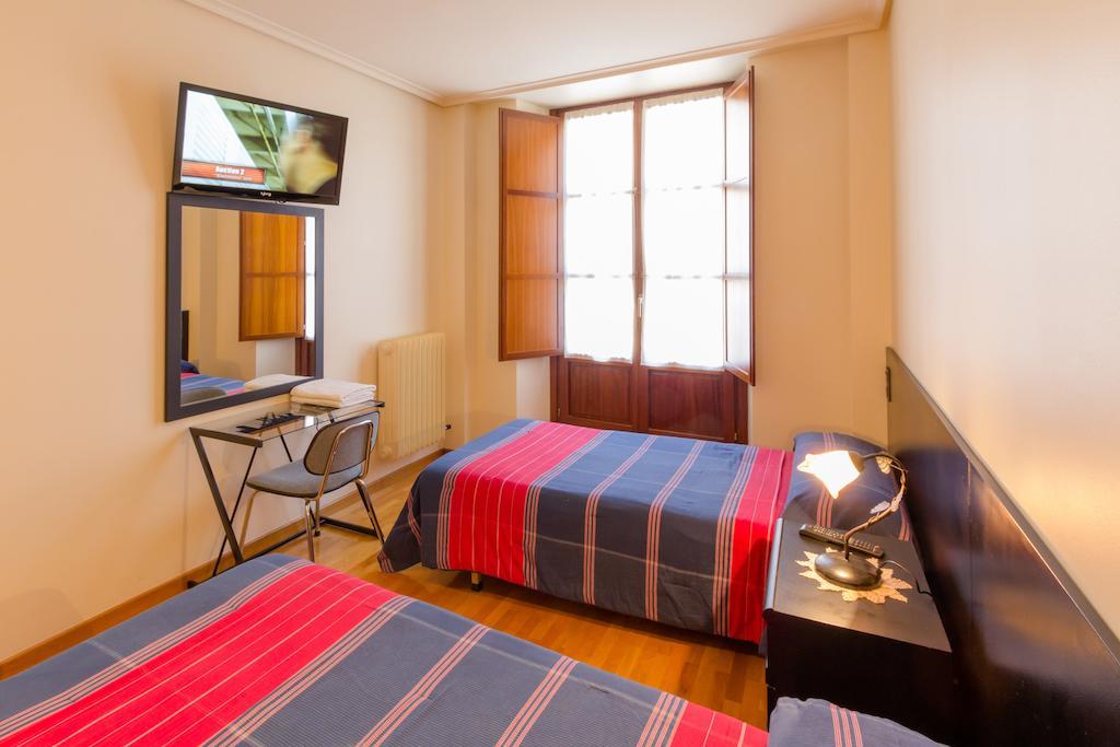 Pension Logroño Quarto foto